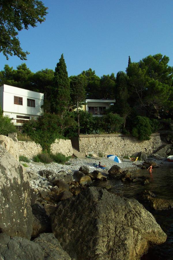 Bg Apartman Sutomore Exterior photo